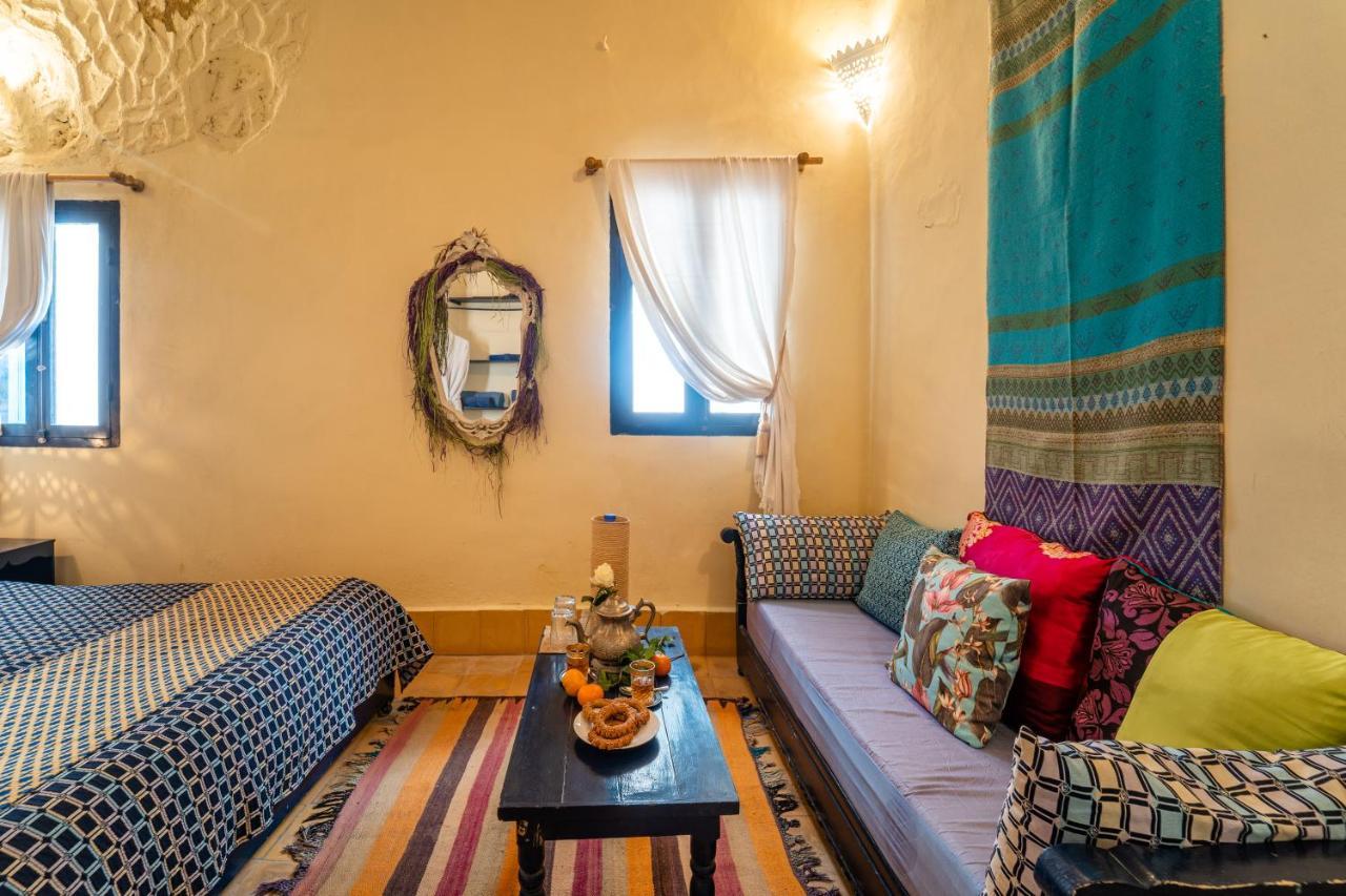 אסאוירה Riad Lunetoile מראה חיצוני תמונה