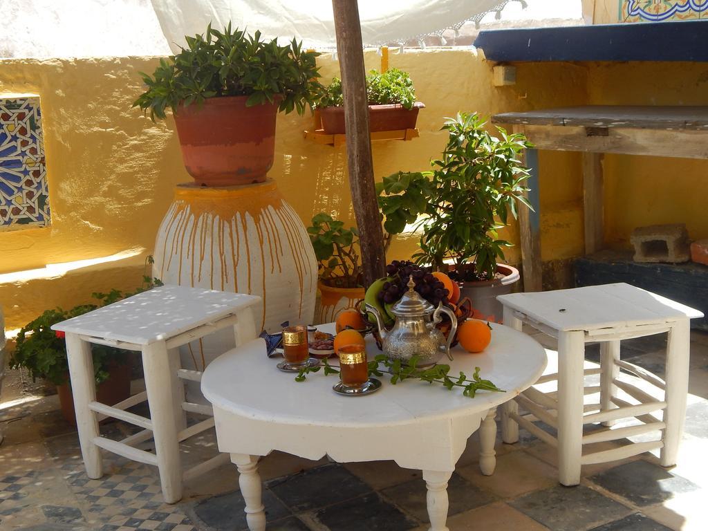 אסאוירה Riad Lunetoile מראה חיצוני תמונה